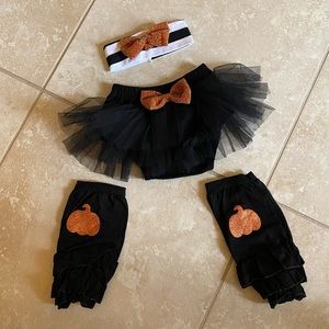 Halloween or Fall Baby Girls’ Outfit Set - size 9-12 months